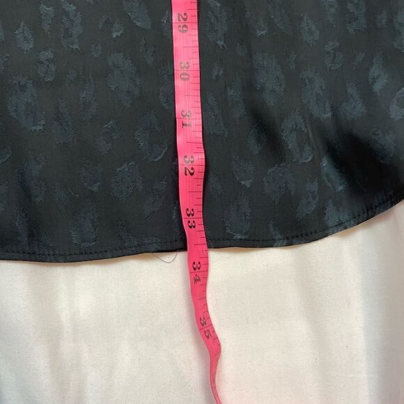 Avec Les Filles Gray Long Sleeve Studded Dress, size M - EUC - Picture 12 of 12